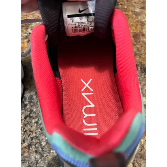 Nike Air Max 200 - Picture 6 of 13